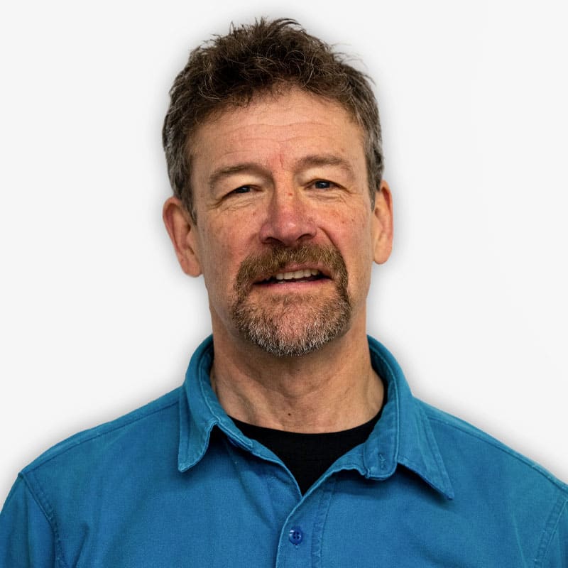 Dr. Hugh Mitchell, MS, DVM Consultant Veterinarian